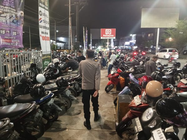 Patroli Enggang Turun ke Pusat Perbelanjaan, Antisipasi Gangguan Kamtibmas Jelang Lebaran