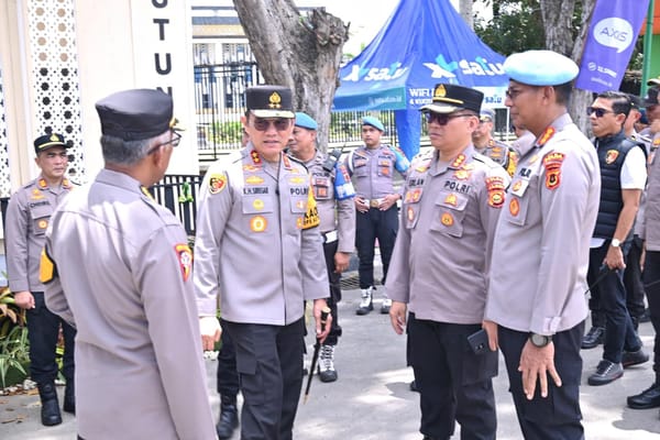Kapolda Jambi Cek Pos Pam dan Pos Yan, Tegaskan Kesiapan Personel Jelang Puncak Arus Mudik