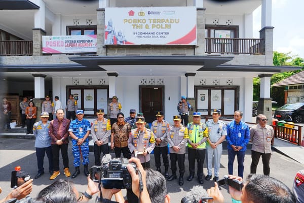 Tinjau Libur Lebaran dan Arus Balik di Bali, Kapolri Tegaskan Komitmen Berikan Pelayanan Terbaik kepada Masyarakat