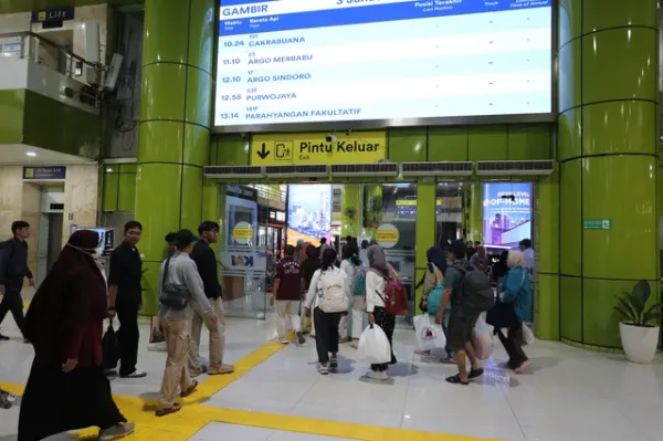 Mayoritas Pemudik Apresiasi Kinerja Pemerintah, 88,8% Nyatakan Puas Layanan Mudik 2026