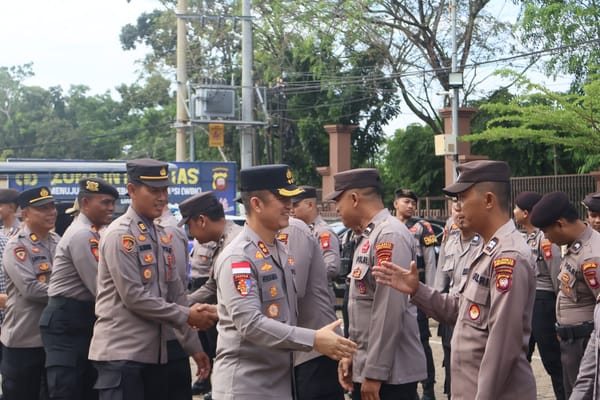 Pererat Kebersamaan Internal, Kapolresta Pontianak Gelar Halal Bihalal Bersama Personel Usai Apel Pagi