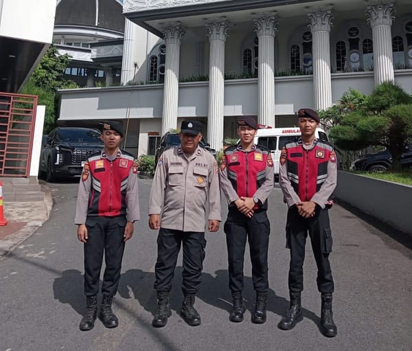Ibadah Minggu Paskah di Pontianak Kota Berlangsung Aman dalam Pengawasan Polisi