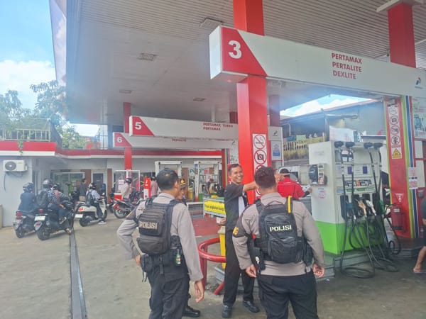 Polresta Pontianak Cek SPBU Lewat Patroli Enggang, Antrean BBM Nihil