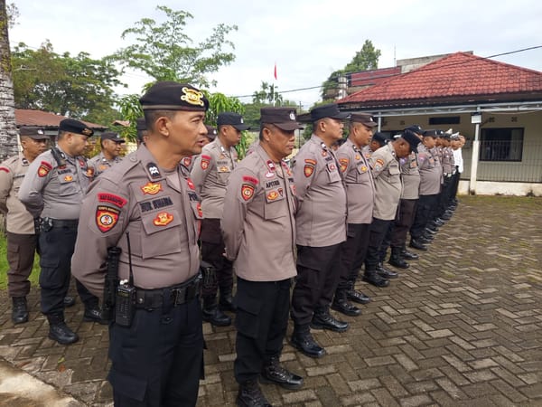 Rangkaian Ibadah Paskah Kondusif, Kapolsek Pontianak Kota Apresiasi Kinerja Personel Pengamanan
