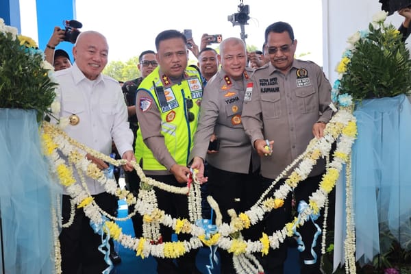 Kakorlantas Polri Resmi Luncurkan Safety Driving Center Polda Kalsel untuk Tingkatkan Keselamatan Berkendara
