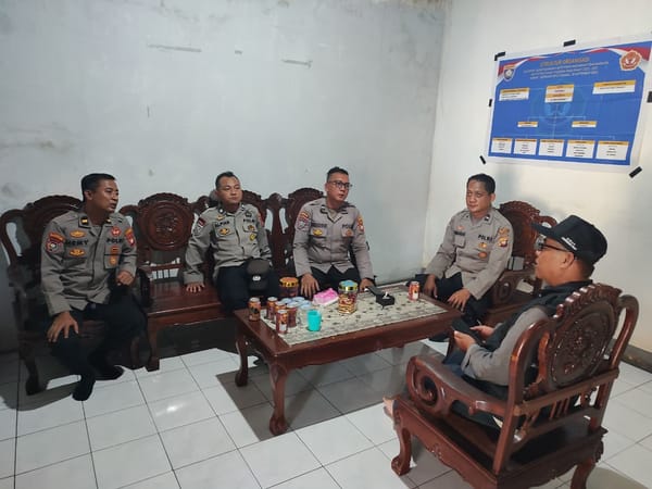 Satbinmas Polresta Pontianak Giat Himbauan dan Sambang kepada Pokdarkamtibmas serta Petugas Keamanan