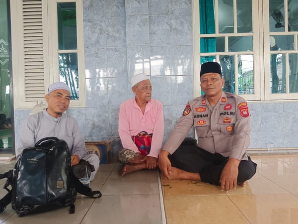 Safari Jumat Polsek Pontianak Utara, Personel Ajak Masyarakat Jaga Toleransi dan Kerukunan
