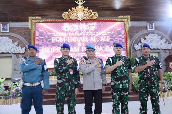 Perkuat Sinergitas TNI-Polri, Polda Bali Rajut Kebersamaan Lewat Halal Bihalal dan Dharma Santhi