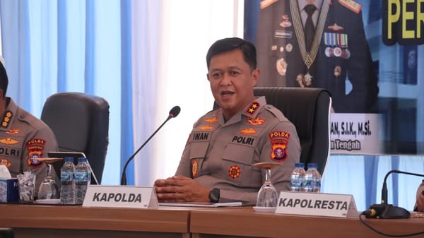 Beri Arahan Personel Polresta Palangka Raya, Kapolda Kalteng Tekankan Peningkatan Kedisiplinan, Profesionalisme dan Integritas