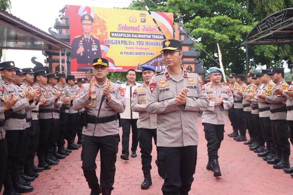 Wakapolda Kalteng Sampaikan 4 Pesan Strategis Saat Kunker di Polres Barut
