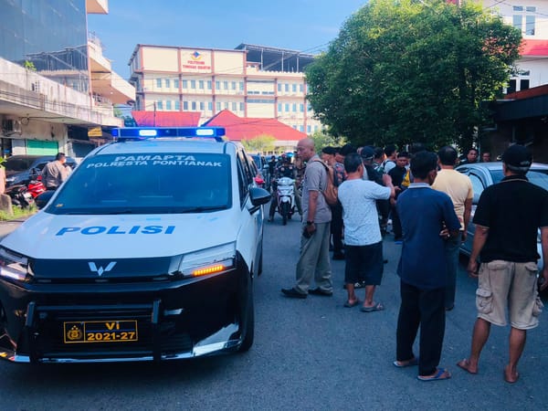 Polsek Pontianak Kota Respon Cepat Aduan Warga, Temukan Pria Meninggal di Dalam Mobil