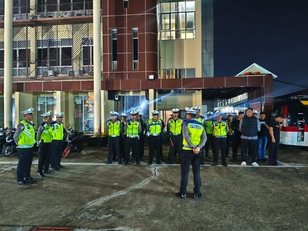 Malam Minggu Aman, Satlantas Polresta Pontianak Amankan 45 Kendaraan Gunakan Knalpot Tidak Sesuai Spektek