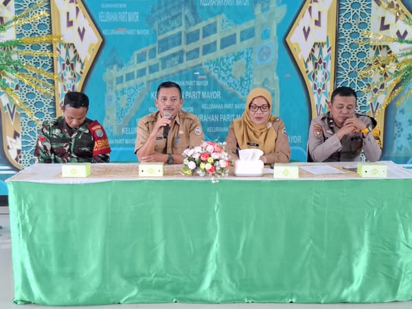 Lewat Sambang DDS, Bhabinkamtibmas Sei Jawi Dalam Perkuat Silaturahmi dan Kamtibmas