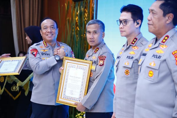Polri Beri Penghargaan IKPA Terbaik Pada Rakernis Empat Fungsi Pusat Polri 2026