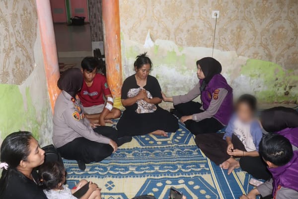 Polda Jambi Lakukan Pendampingan Trauma Anak Pasca Insiden Tragis Sang Ayah
