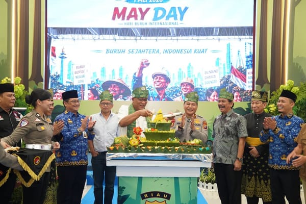 Kunjungi Mapolda Riau, Menteri Lingkungan Hidup Dorong Green Policing Jadi Program Nasional