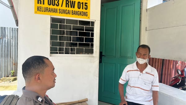 Perkuat Sinergi, Patroli Enggang Polsek Pontianak Kota Datangi Petugas Keamanan Komplek