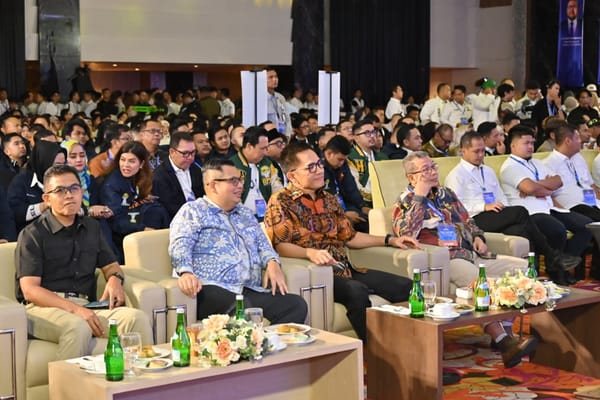 Kapolda Jambi Tunjukkan Dukungan pada Dunia Usaha dengan Hadiri Debat Perdana Caketum BPP HIPMI 2026-2029