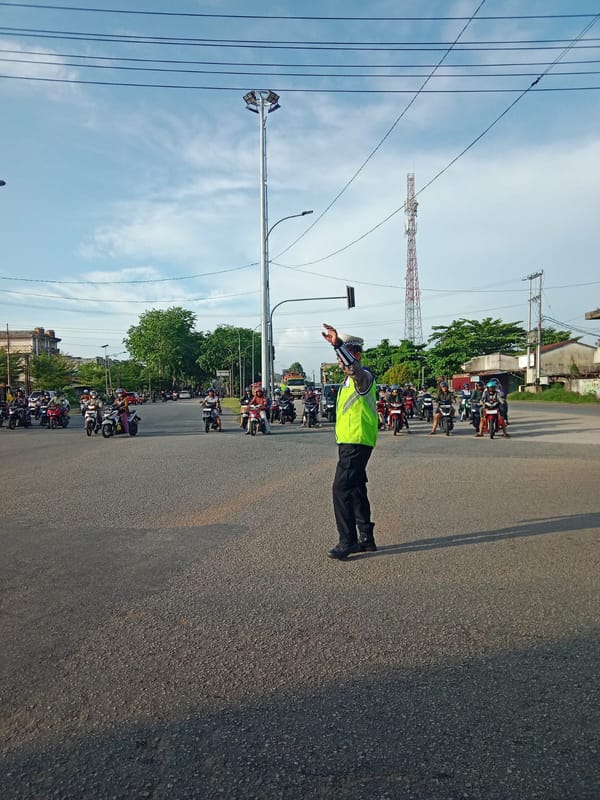 Ploting Point Pagi Polsek Pontianak Utara Siaga Layani Masyarakat Demi Kelancaran Lalu Lintas