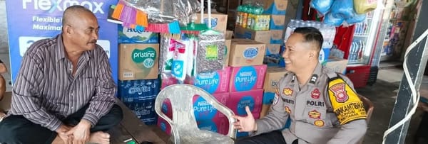 Bhabinkamtibmas Sungai Jawi Intensif Sambangi Warga Lewat Patroli Dialogis untuk Jaga Kamtibmas