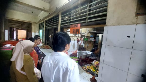 Jaga Daya Beli Masyarakat, Satgas Saber Pangan Polda Bali Awasi Harga di Pasar Kreneng