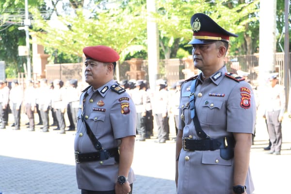 Kapolresta Pontianak Pimpin Sertijab Kapolsek Pontianak Timur di Mapolresta