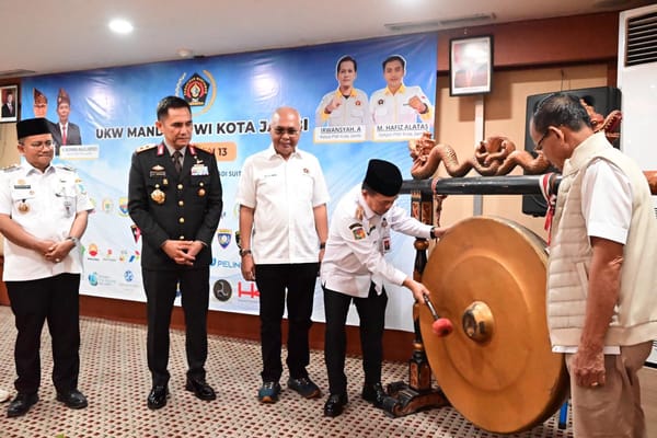 Kapolda Jambi Buka UKW PWI Kota Jambi, Dorong Lahirnya Wartawan Profesional dan Kritik Konstruktif