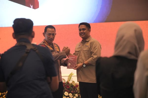 Kapolri Perkuat Kolaborasi dengan Pemuda Muhammadiyah dalam Gala Dinner Tanwir II Tahun 2026