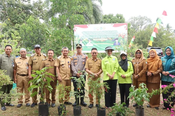 Kapolresta Pontianak Hadiri Panen Raya Jagung di BBIH Pontianak Utara, Dukung Ketahanan Pangan Nasional
