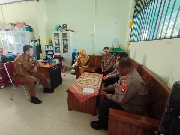Bangun Kedekatan dengan Generasi Muda, Sat Binmas Polresta Pontianak Gelar Kunjungan ke Sekolah