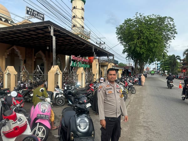 Pastikan Ibadah Aman dan Khusyuk, Polsek Pontianak Utara Siagakan Personel Pengamanan