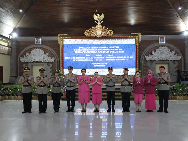 Kapolda Bali Pimpin Upacara Sertijab dan Pelantikan Pejabat Baru Polda Bali