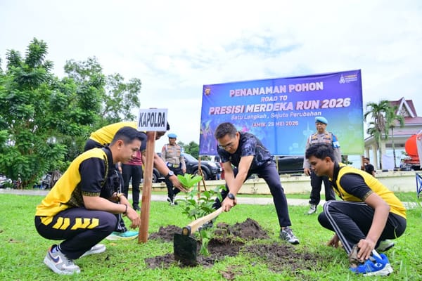 Peringati Road to Presisi Merdeka Run 2026, Polda Jambi Gelar Aksi Penghijauan untuk Dukung Kelestarian Lingkungan