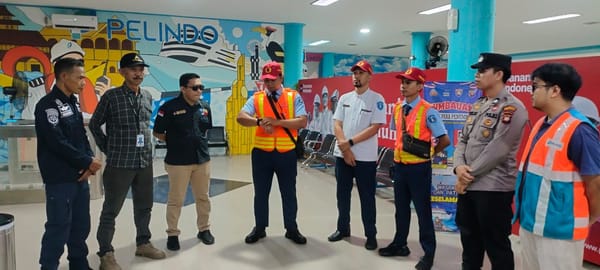 Polsek Kawasan Pelabuhan Dwikora Perketat Pengamanan Keberangkatan Penumpang KM Dharma Kencana VII