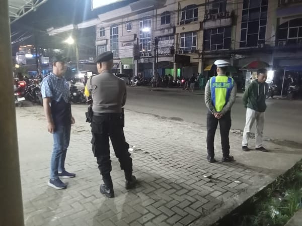 Jaga Keamanan dan Kenyamanan Warga, Polsek Pontianak Selatan Intensifkan Patroli Malam Minggu