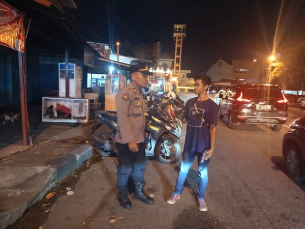 Patroli Malam Rutin Polsek Pontianak Kota, Wujud Komitmen Menjaga Keamanan dan Ketertiban Masyarakat