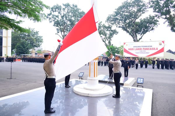 Polda Jambi Gelar Upacara Hari Lahir Pancasila 2026, Teguhkan Komitmen Implementasi Nilai-Nilai Pancasila Menuju Indonesia Emas 2045