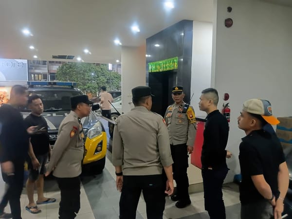 Tindak Lanjuti Aduan Warga, Polsek Pontianak Selatan Gerak Cepat Datangi Lokasi Keributan di Jalan Gajah Mada