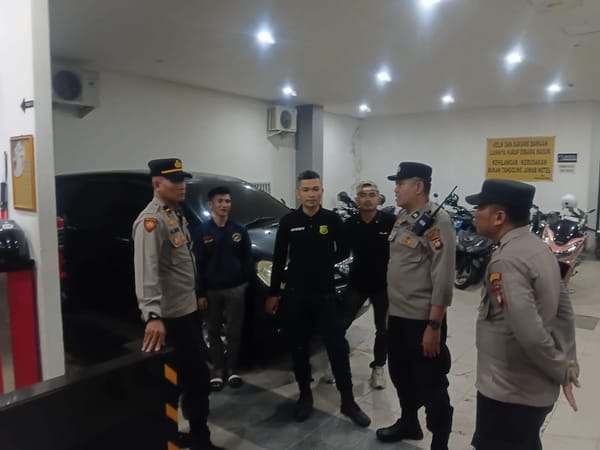 Respon Cepat Aduan Masyarakat, Polsek Pontianak Selatan Datangi Lokasi Keributan di Kawasan Jalan Gajah Mada