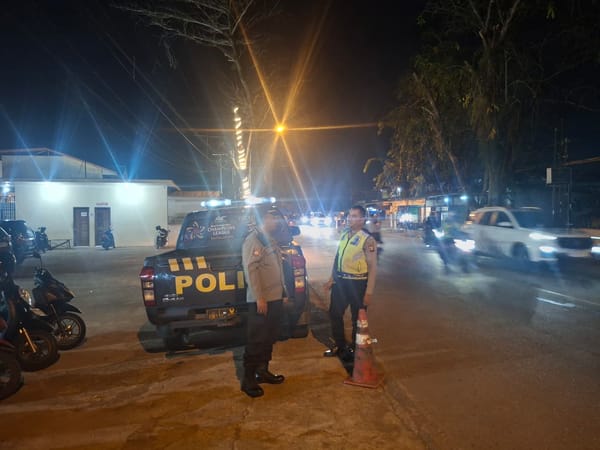 Patroli Malam Polsek Pontianak Utara Antisipasi Balap Liar Dan Tawuran Remaja