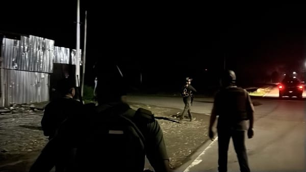 Patroli Jalan Kaki Ops Damai Cartenz 2026 Jaga Stabilitas Keamanan Kota Dekai, Yahukimo