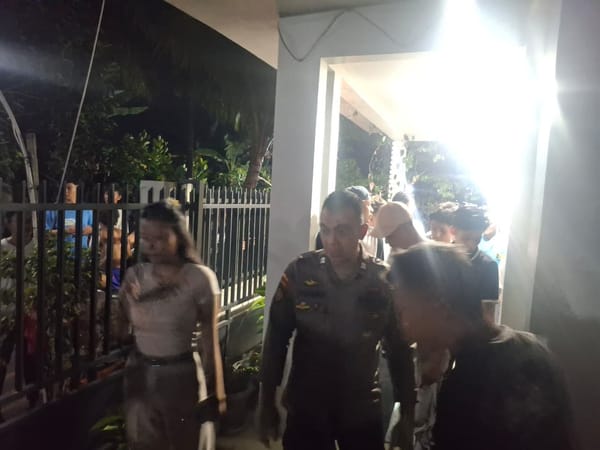 Respon Cepat Laporan Masyarakat Polsek Pontianak Utara Datangi Lokasi Keributan Di Jl. SMA 5 Batulayang