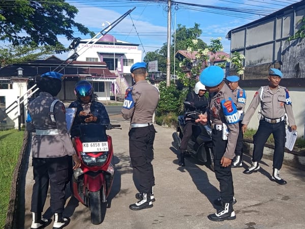 Perkuat Disiplin dan Profesionalisme, SiPropam Laksanakan Gaktibplin di Polsek Pontianak Kota