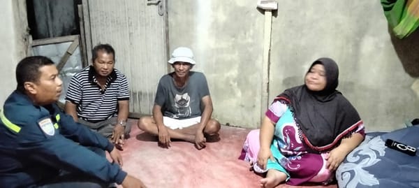 Respons Cepat Keluhan Masyarakat, Bhabinkamtibmas Tambelan Sampit Lakukan Mediasi dan Pembinaan