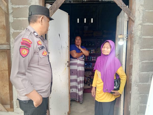Aksi Cepat dan Humanis Patroli Enggang Selatan, Satukan Kembali Lansia dengan Keluarganya