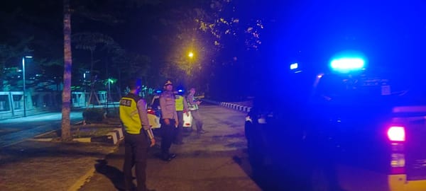 Respon Cepat Aduan Warga, Polsek Pontianak Selatan dan Satlantas Polresta Gelar Patroli Antisipasi Balap Liar