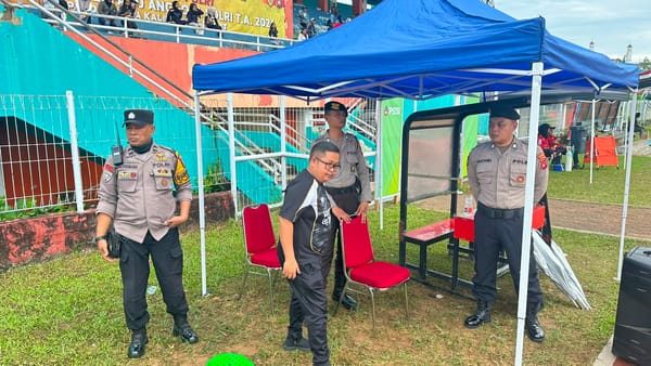 Kawal Turnamen Soeratin U-13 Tahun 2026, Polsek Pontianak Selatan Pastikan Kegiatan Berlangsung Aman dan Lancar