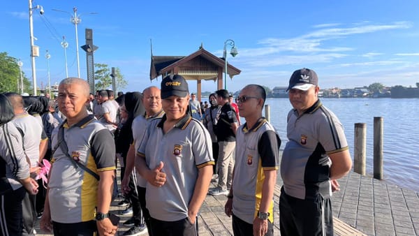 Polresta Pontianak Wujudkan Kepedulian Lingkungan Melalui Gerakan Indonesia Asri di Hari Bhayangkara ke-80