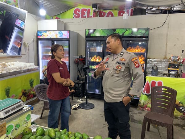 Berikan Rasa Aman kepada Masyarakat, Personel Enggang Polsek Pontianak Barat Intensifkan Patroli Kamtibmas