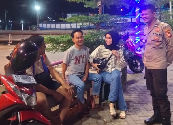 Jaga Kondusivitas Wilayah, Pos Polisi Serayu Gelar Patroli Dialogis Malam Hari